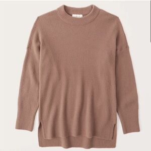 Abercrombie & Fitch DreamLush Oversized Legging-Friendly Crew Sweater